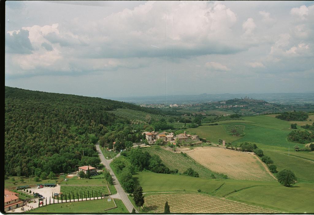 Fattoria San Donato Villa Сан Джиминяно Екстериор снимка